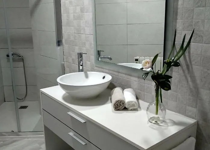 Playa De La Concha Апартаменты *